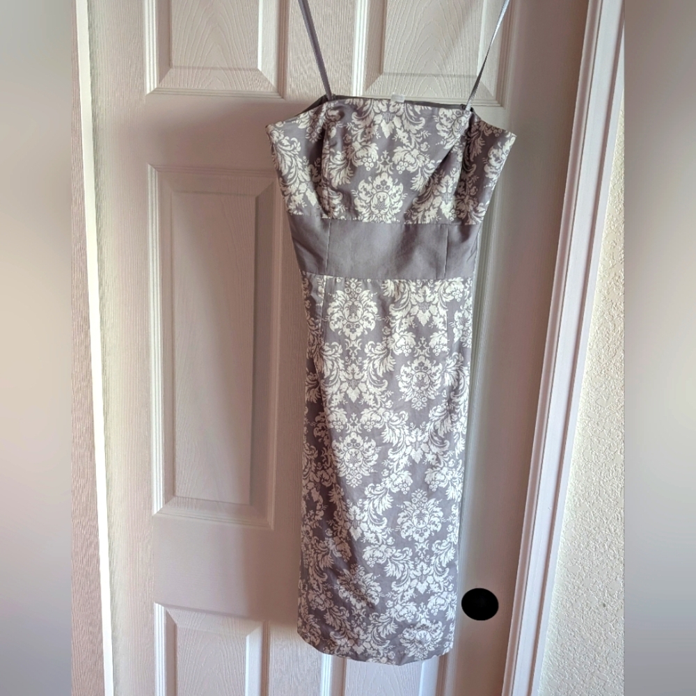 Elegant Gray Loft Dress